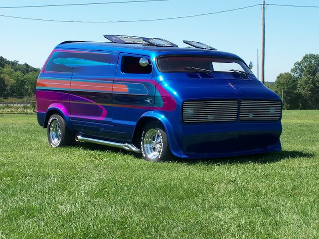 custom van builder
