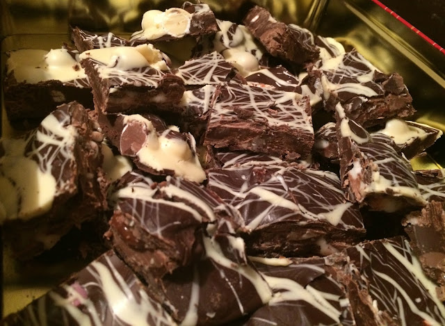 Photograph of the finished cream egg bark