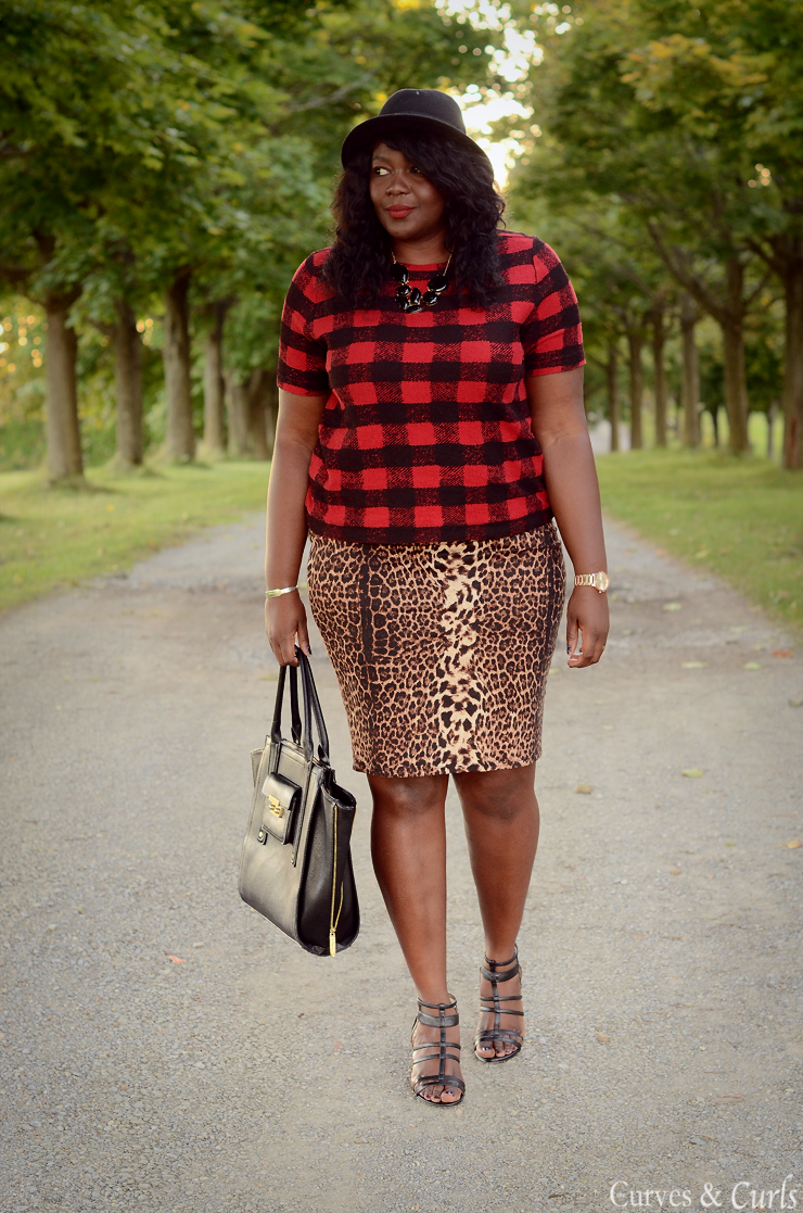 how to mix prints and patterns -Plaid and Leopard