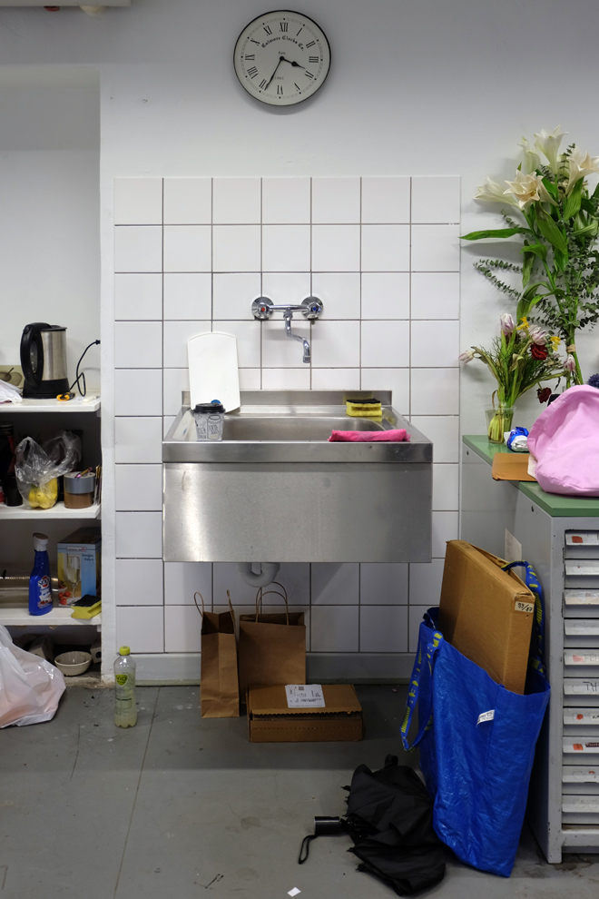 Minza will Sommer: Die Kunst am Waschbecken