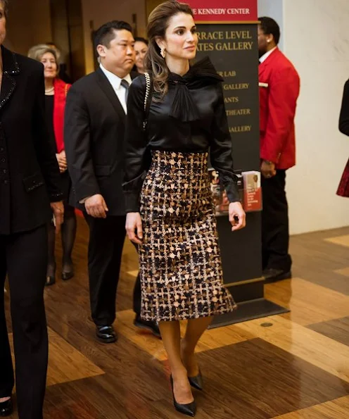 Queen Rania accepted the Vital Voices’ Global Trailblazer. Queen Rania visits the Georgetown University Institute for Women, Peace and Security