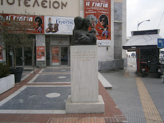 το μνημείο απόδημου Ελληνισμού στη Θεσσαλονίκη