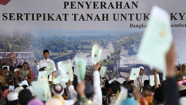 Sertifikat Gratis dari Jokowi, Pak RT: Uang Lelah Rp 3 Juta Sertifikat Gratis dari Jokowi, Pak RT: Uang Lelah Rp 3 Juta
