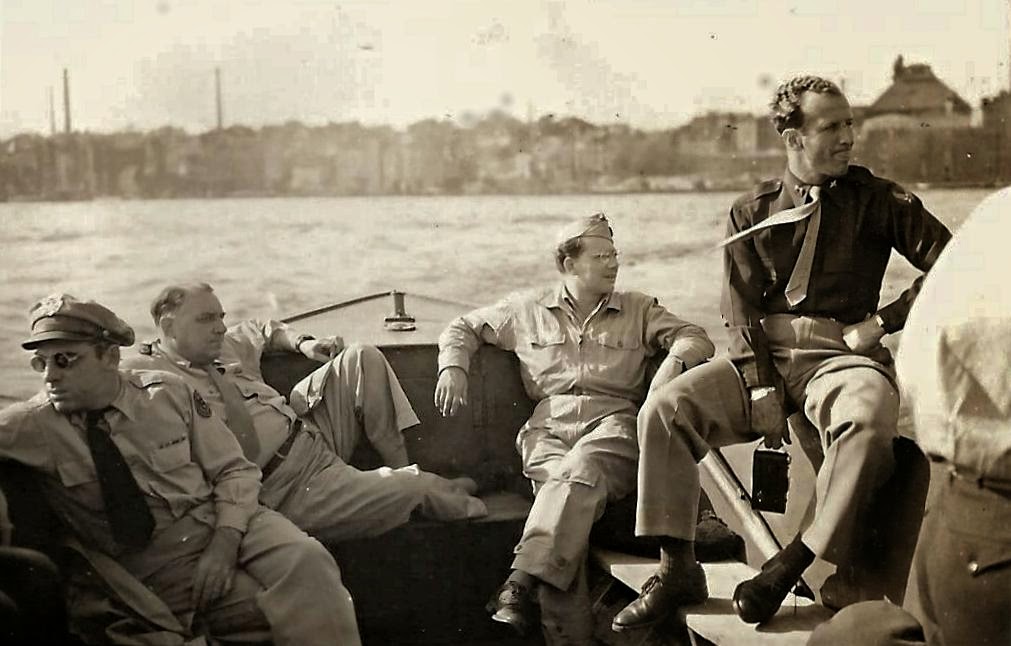 Bill Downs, War Correspondent