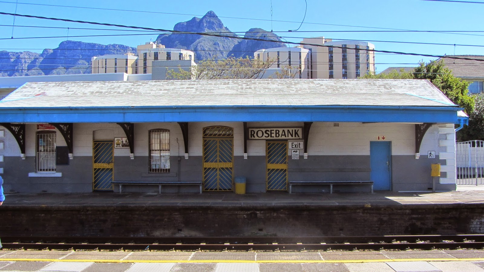 railway stations South Africa Rosebank, Cape Town