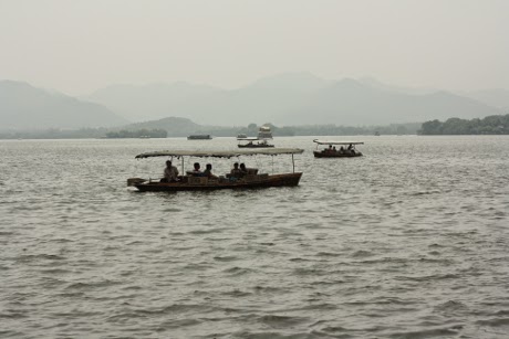 Por el sur de China y mucho más - Blogs de China - Dando la vuelta al Lago Oeste de Hangzhou (1)