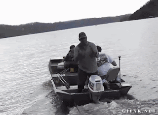 BOAT%2B2%2Bgiphy.gif