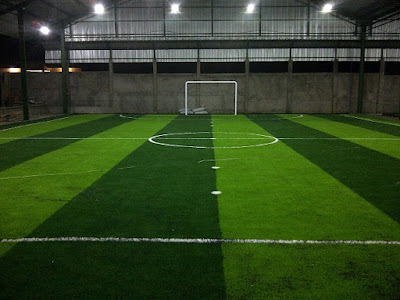 HARGA RUMPUT LAPANGAN FUTSAL, RUMPUT FUTSAL, DISTRIBUTOR RUMPUT FUTSAL