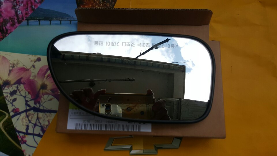 Mặt gương chiếu hậu xe Lacetti EX chính hãng GM