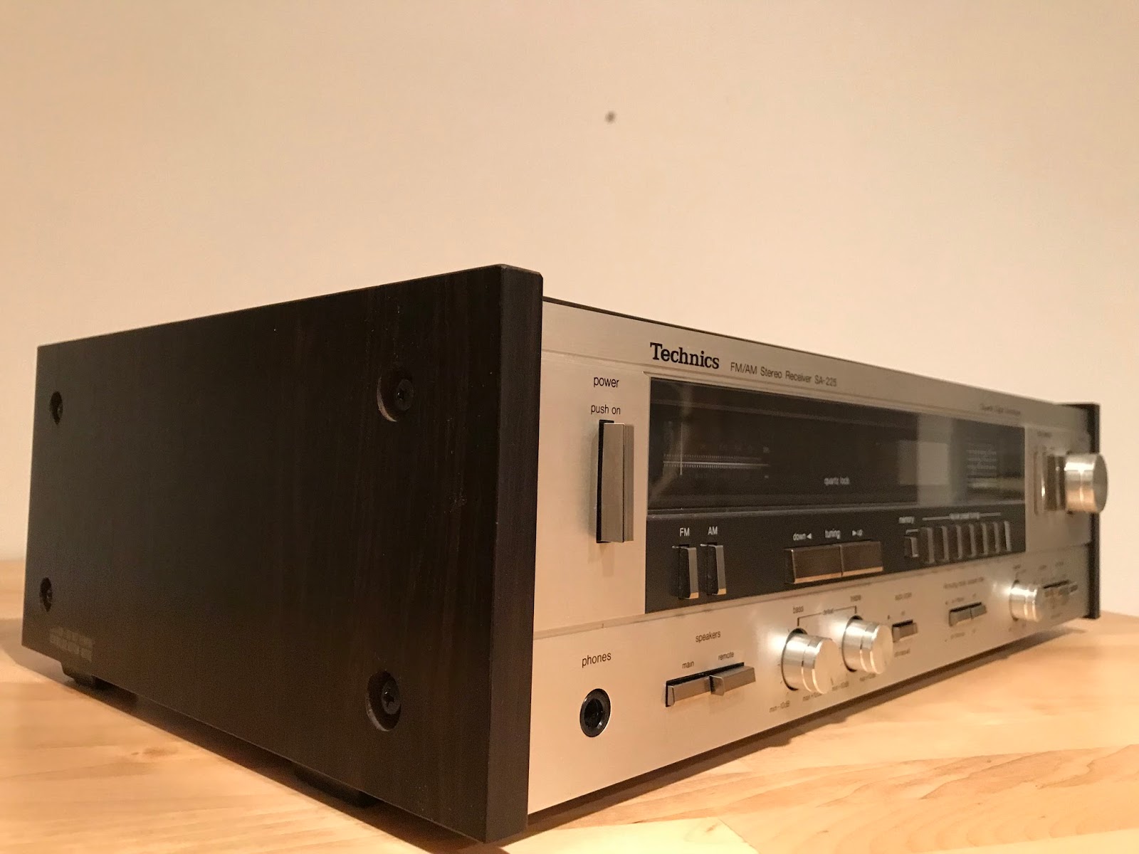 Vintage Stereo Guy Technics SA225 AM/FM Receiver Vintage Audiophile