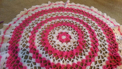 Trellis Waves crochet pattern by Crafting Friends Designs