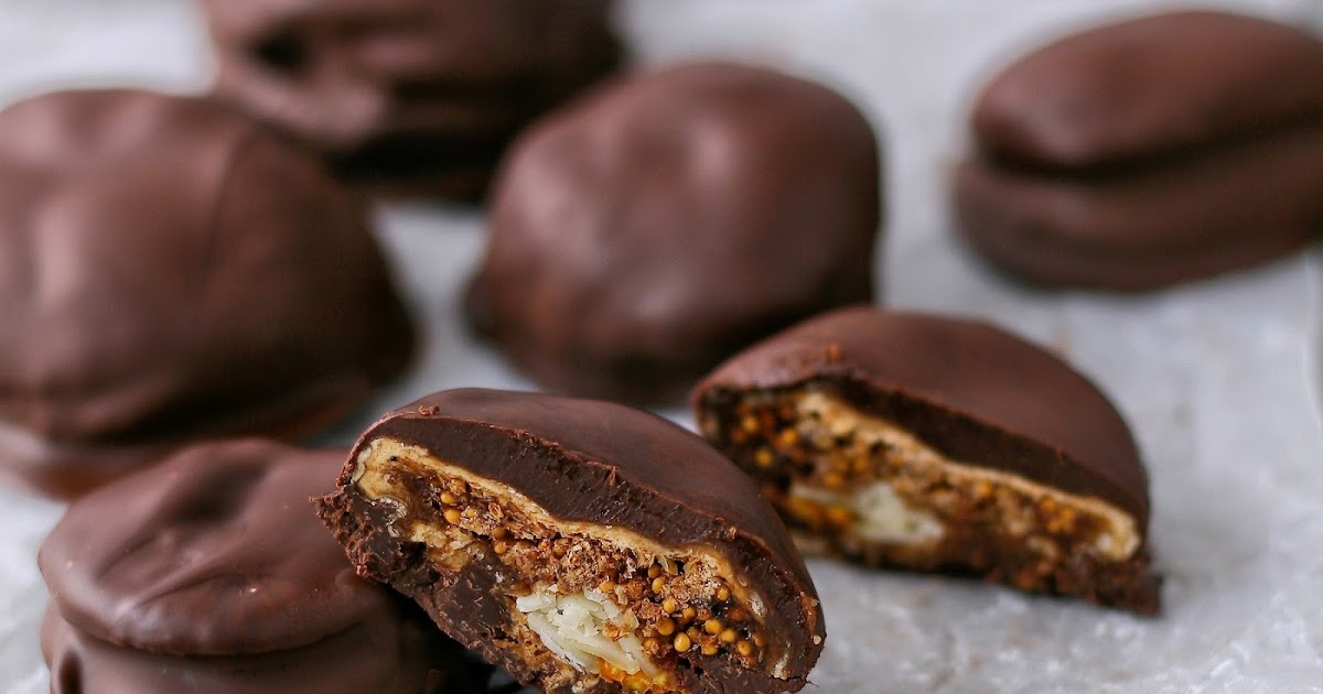 Cupcakes & Couscous Chocolate Dipped Figs with Orange and Almond