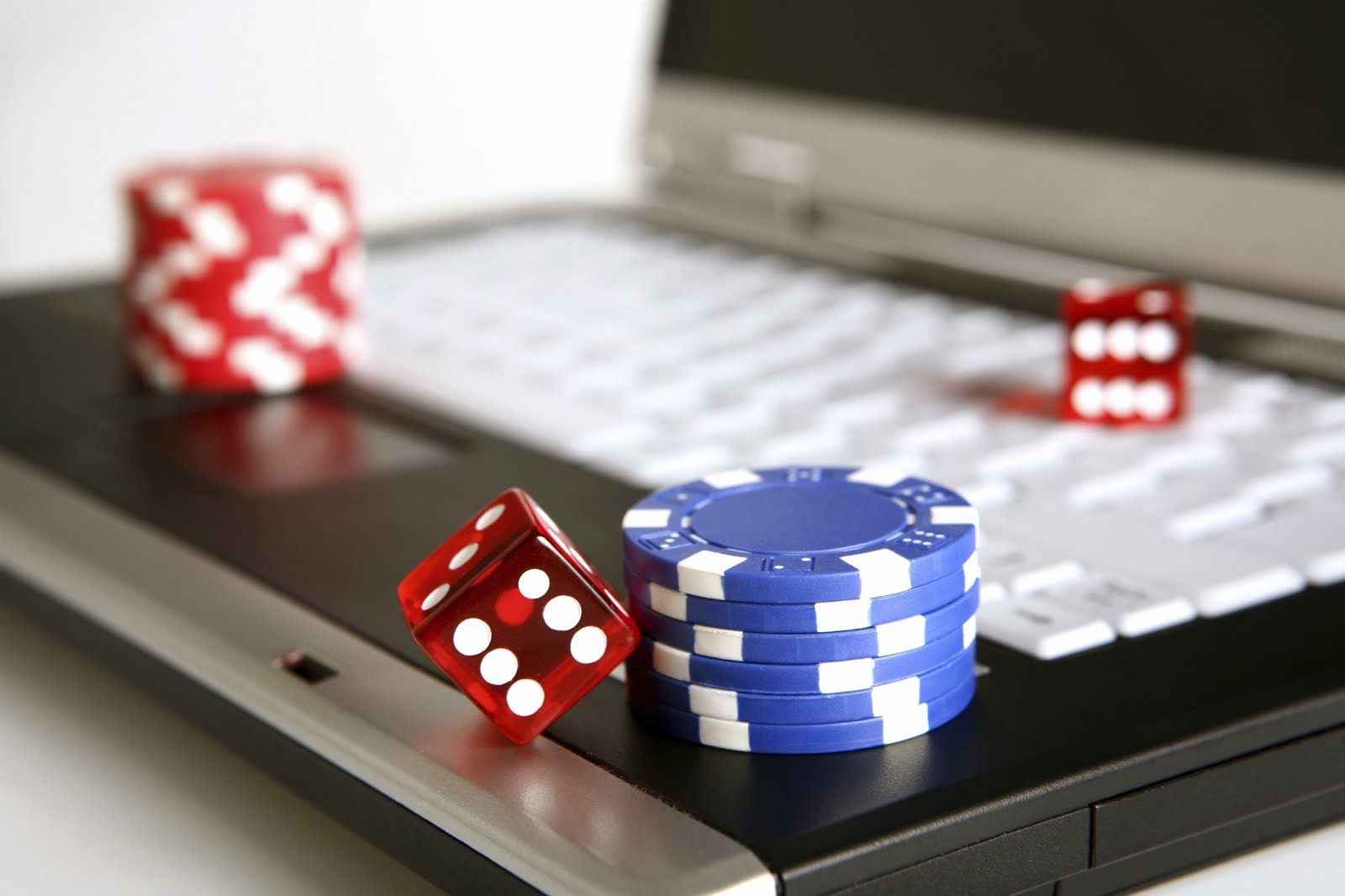 Situs Poker Bosku: Jenis-jenis Permainan Yang Ada di Casino Online