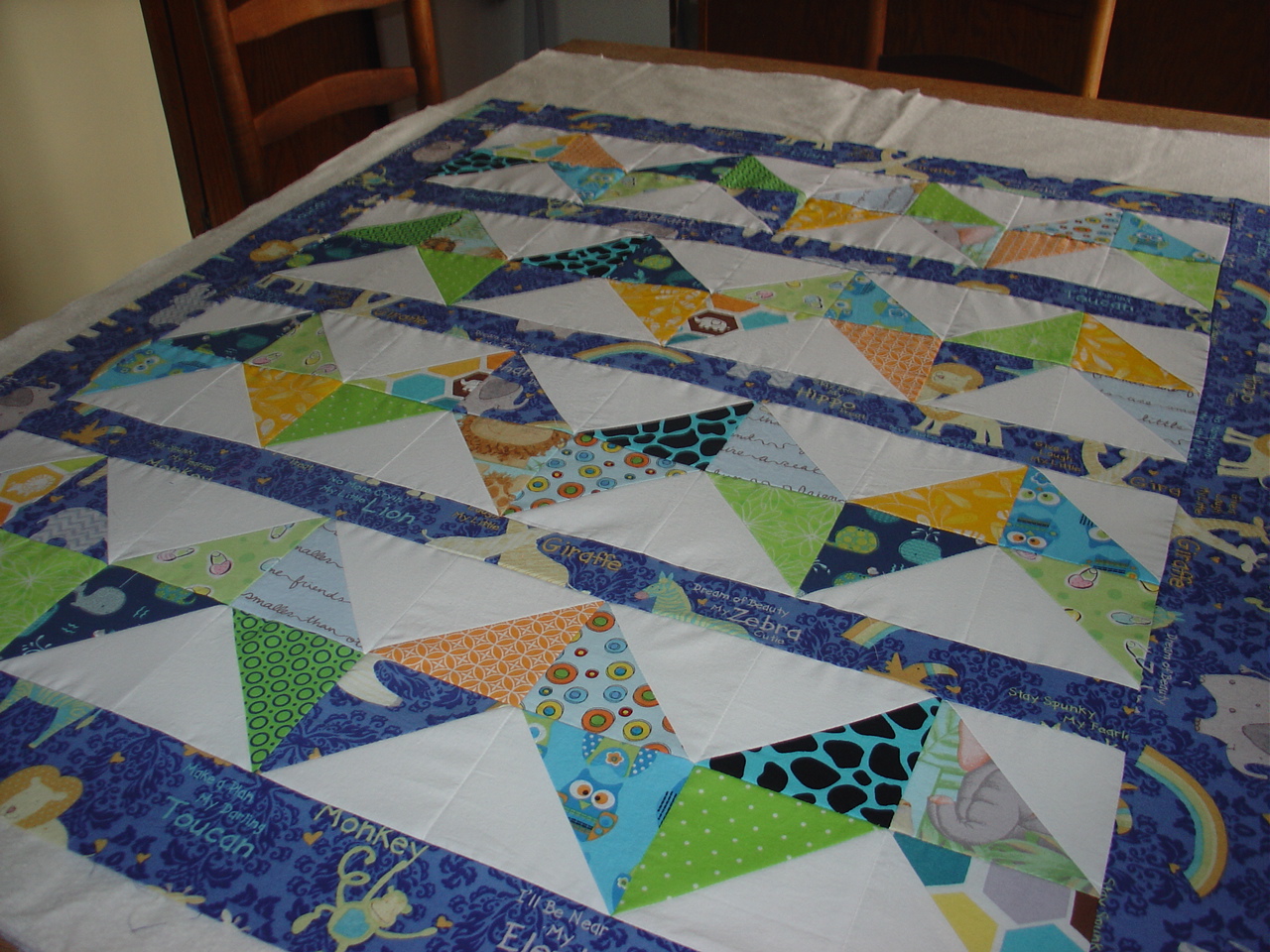 treadlestitches-chevron-quilt-finish
