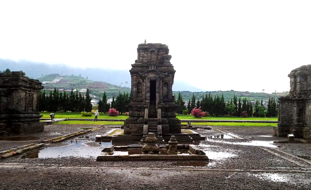 dieng-candi.png