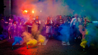 Belajar Menangkap Moment di Jalanan - Street Photography