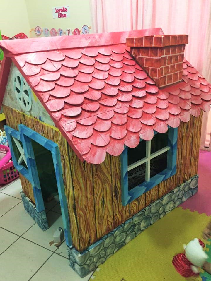 How Filipino GrandPa Turned Used Cardboard into Adorable Playhouse