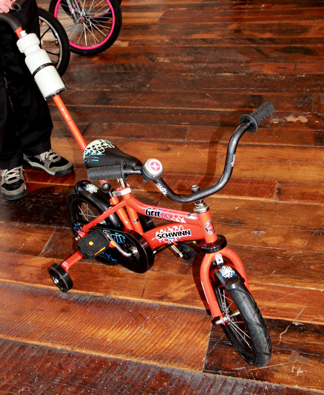 cannondale schwinn caloi mongoose gt