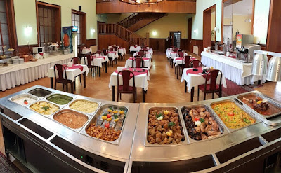 تفسير الأحلام برؤية مطعم في المنام لابن سيرين تفسير حلم فتح مطعم أو تناول الطعام في مطعم أو دخول مطعم في المنام