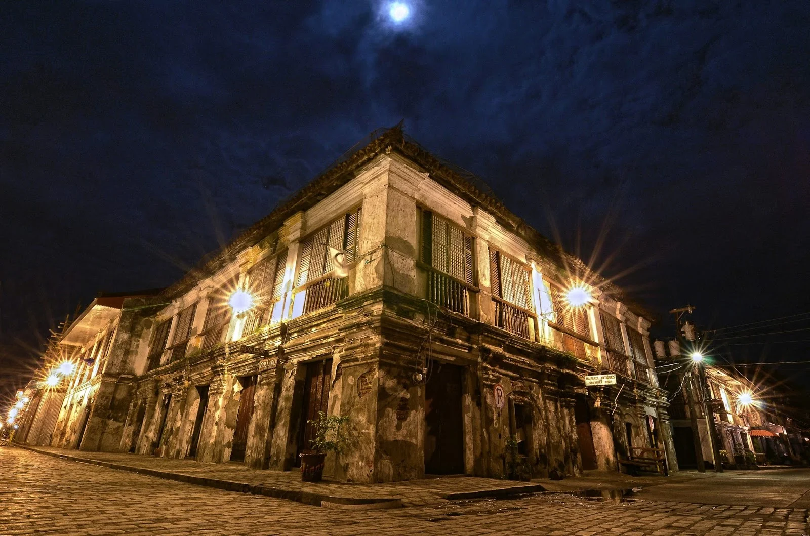 Vigan Calle Crisologo