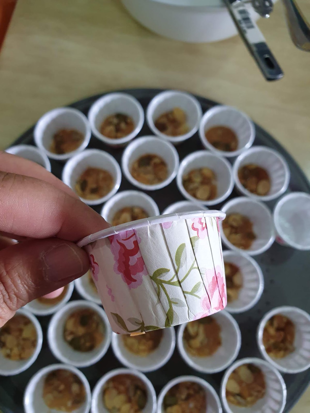 Resepi Biskut Florentine @ Crunch Caramel Almond Cookies Terpaling ...