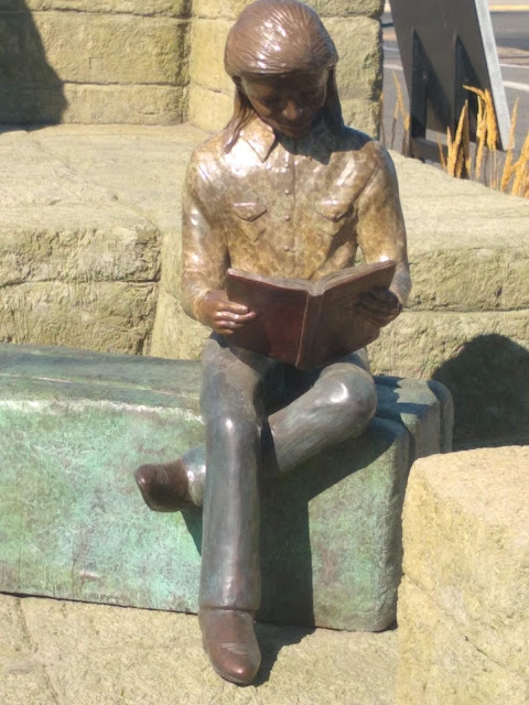 Bonnie Dunbar bronze statue detail