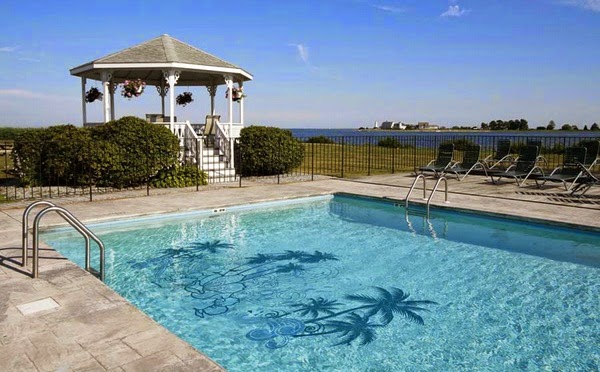 Prints to decorate swimming pool