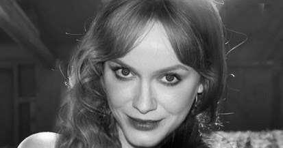Christina Hendricks bad santa