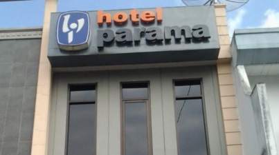 Tulisan Depan Hotel Parama