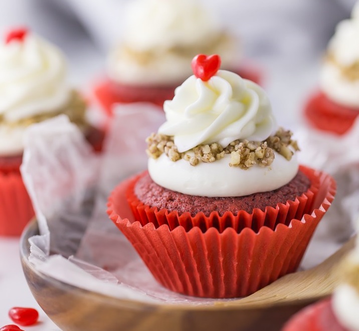 Red Velvet Cupcakes Topped Off With Pecans - Love Them Recipes - Great ...