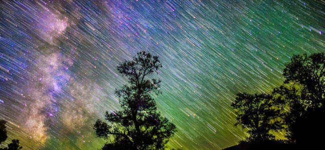 7 Years Of Meteor Showers In One Breathtaking Timelapse.