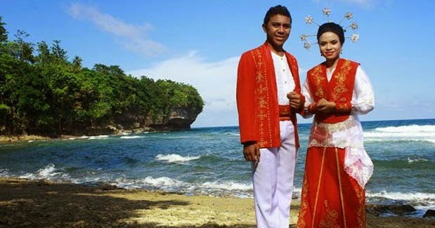 Pakaian Adat Maluku, Gambar, beserta Keterangannya  Adat 