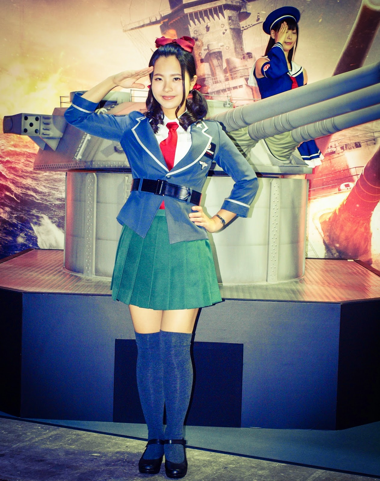 World of Tanks booth girl