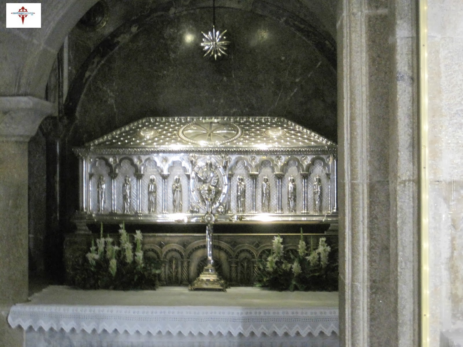 Santiago de Compostela : Horario Misas en la Catedral de Santiago de  Compostela