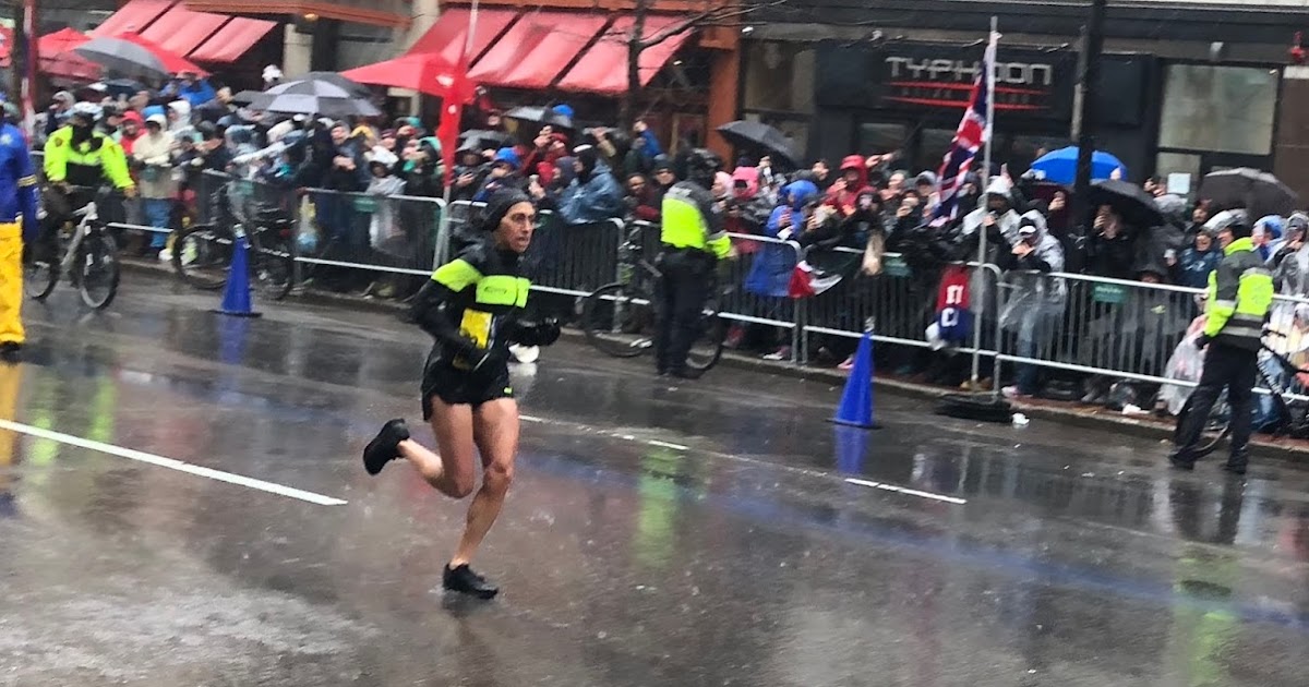 Road Trail Run Brooks Canopy Jacket Review Desi Linden