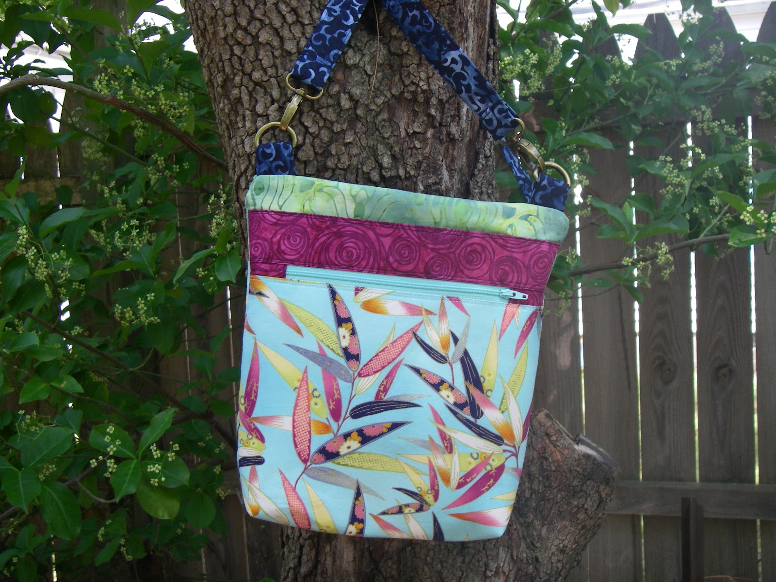 Cat Song Stitchery Class Barbados Bag at Quilting Adventures