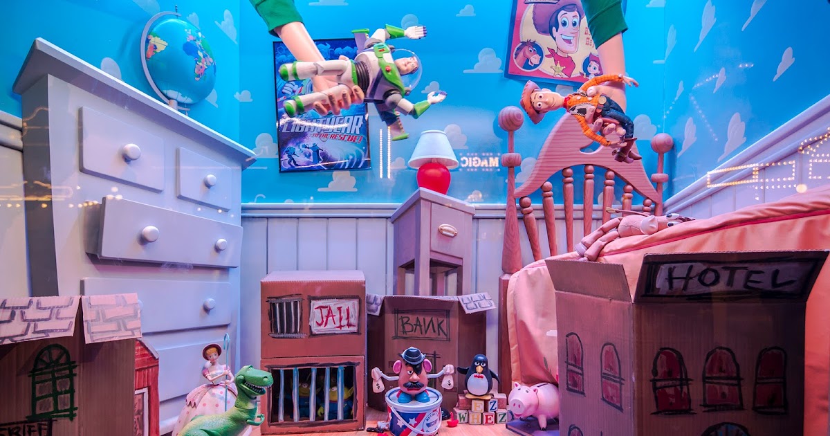 Main Street Windows: Toy Story