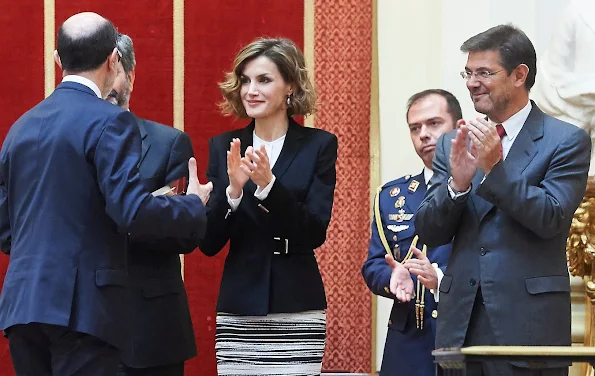 Queen Letizia of Spain attends the Delivery of the 'Justice and Disability Forum' awards at Real Academia de Bellas Artes de San Fernando