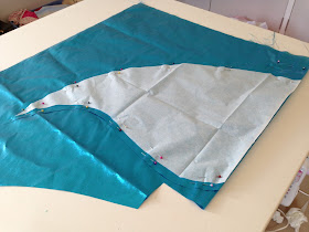Sew Retro Rose: The Mermail Tail : not complete without an ACTUAL tail ...