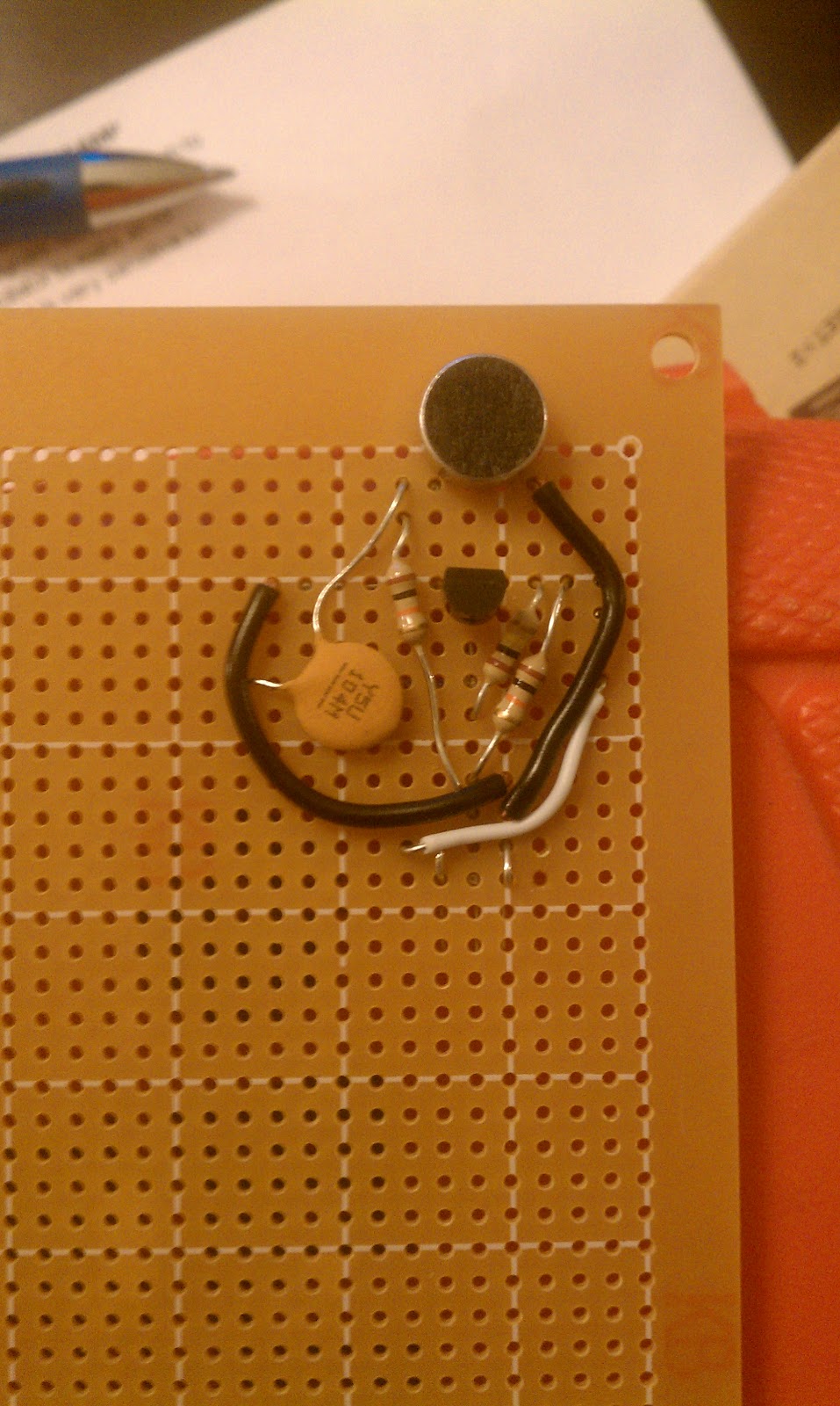 Adventures of Roy: Arduino + Electret Microphone