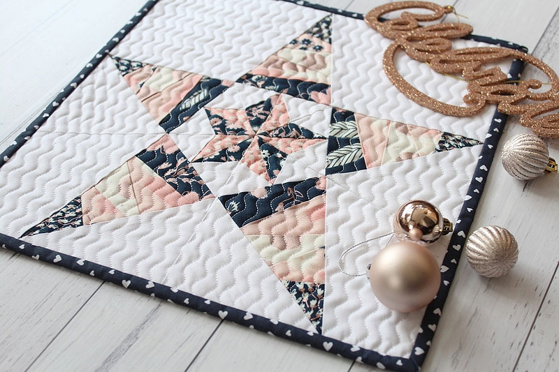 Celeste Mini Quilt + Your Free November 2018 Calendar - Threadbare ...