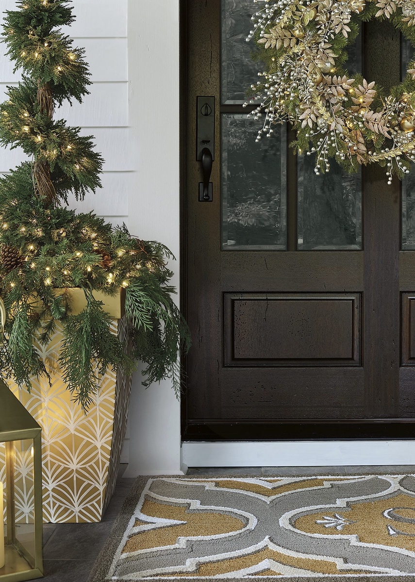 FRONTGATE METALLIC HOLIDAY DECOR