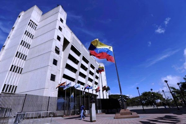 Prohíben realizar publicaciones que afecten el “derecho a la dignidad humana” Prohíben realizar publicaciones que afecten el “derecho a la dignidad humana”