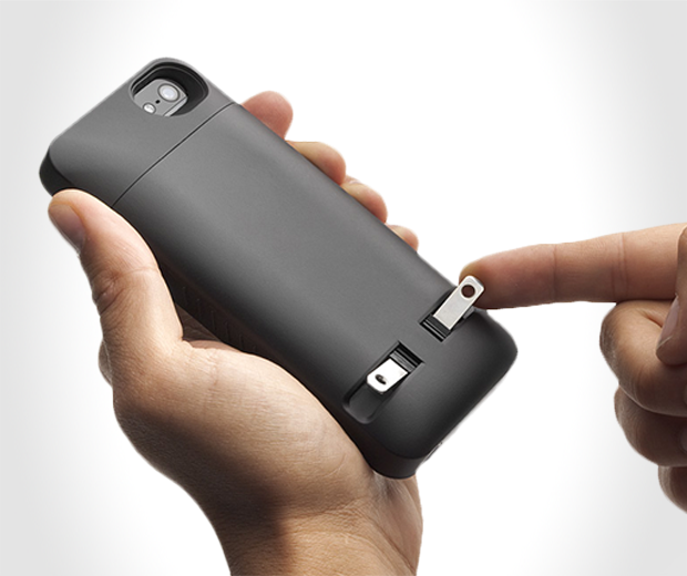 PocketPlug Case and Charger for iPhone 5