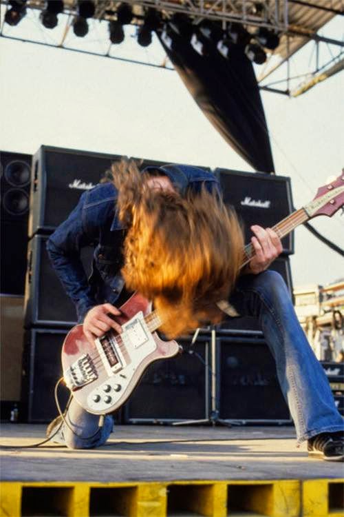 Aria Basses Another "Cliff Burton