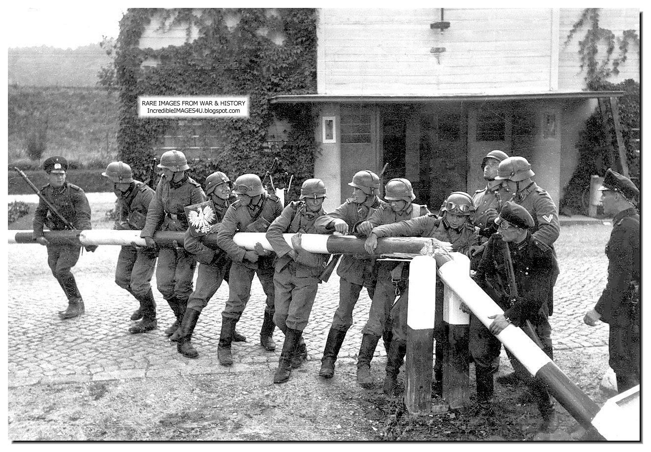 ILLUSTRATED HISTORY: RELIVE THE TIMES: Images Of War, History , WW2