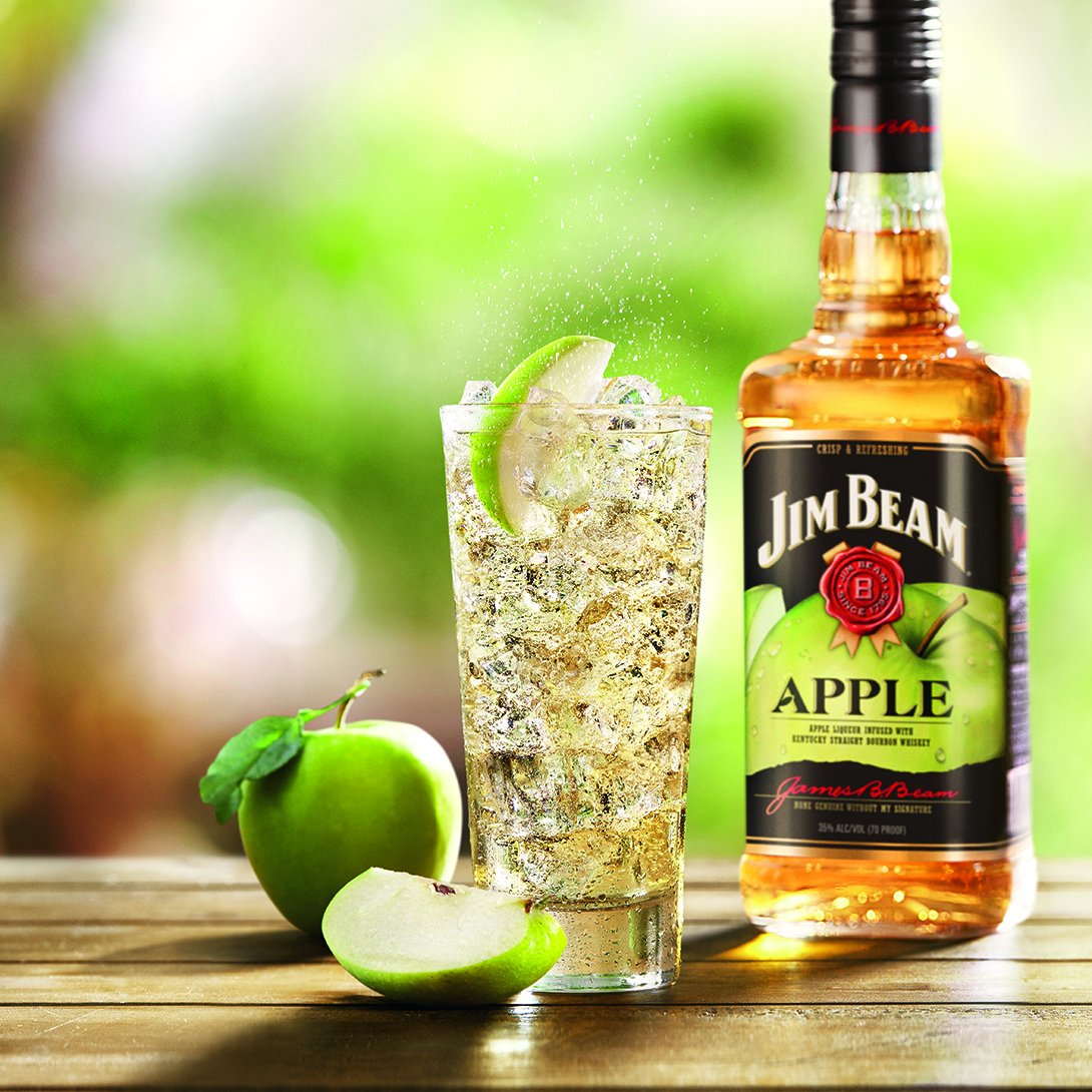 QUE HORAS SÃO?? HORA DE UM JIM BEAM APPLE!