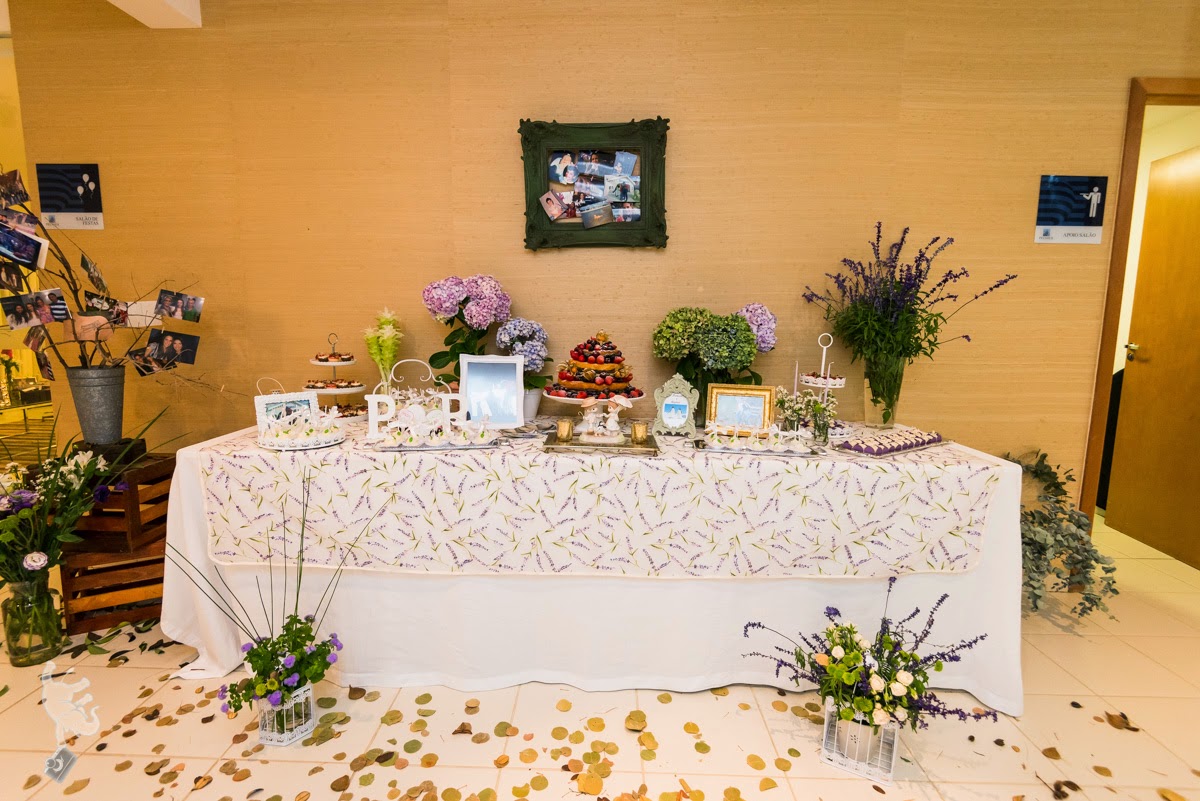 Noivado surpresa Pathy e Rafha Noivado real surpresa decoração diy mesa do bolo