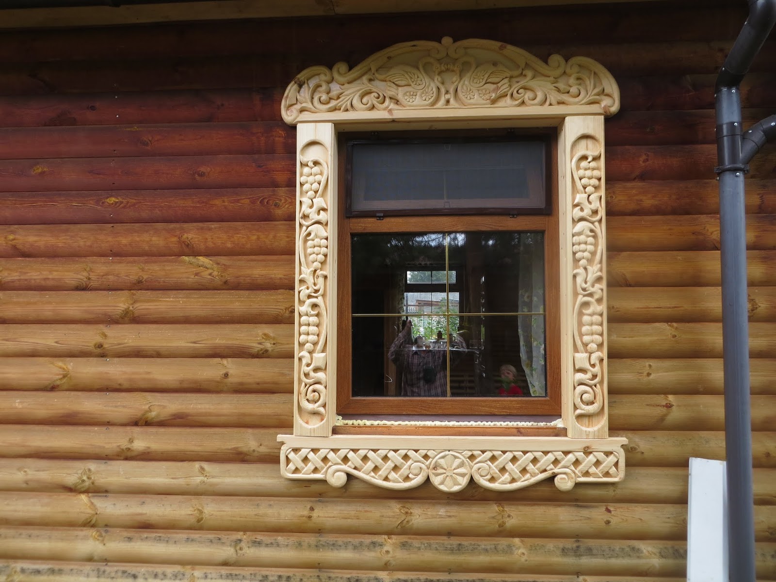 Кружева резных наличников