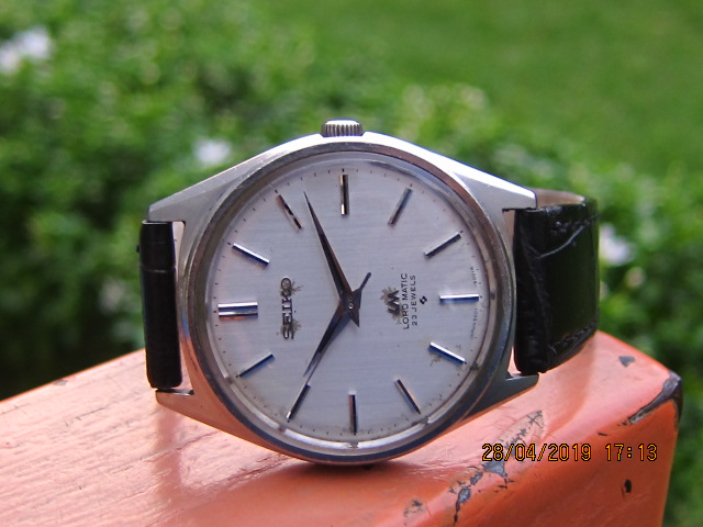 jam & watch: Seiko LM Lord Matic 5601-9000